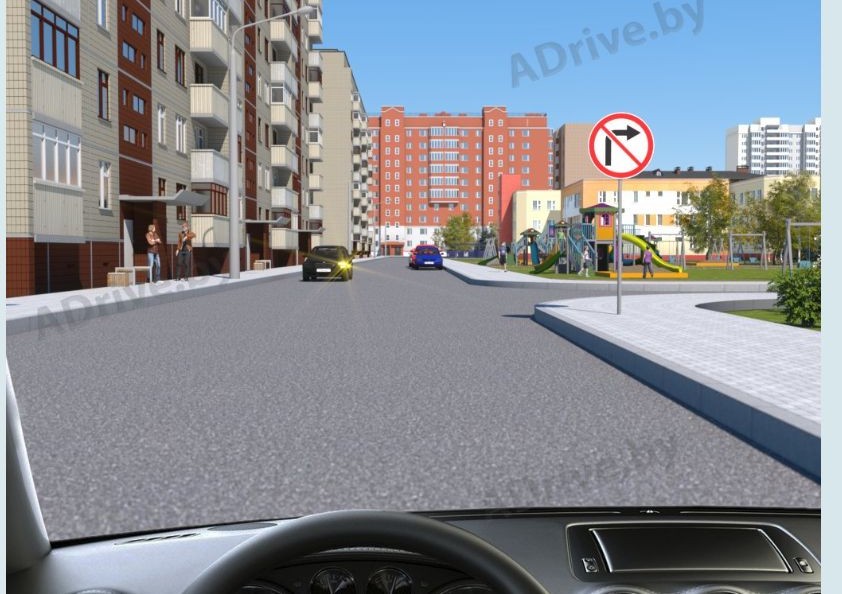 Вам необходимо остановиться за перекрёстком в жилой зоне перед синим автомобилем. Когда следует включить световой указатель правого поворота?