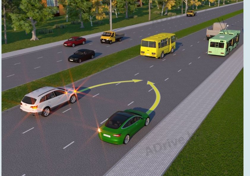 Водители белого и зелёного автомобилей решили перестроиться во вторую полосу. Кто в показанной ситуации должен уступить дорогу?