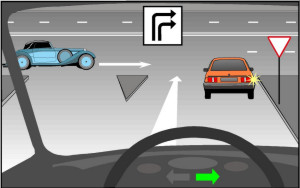 Могу ли я подъехать с левого бока к стоящей впереди автомашине, чтобы повернуть потом направо?