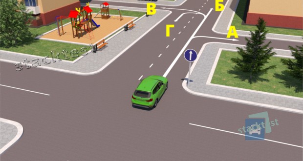 В каком направлении водителю зеленого автомобиля разрешено движение в представленной ситуации?